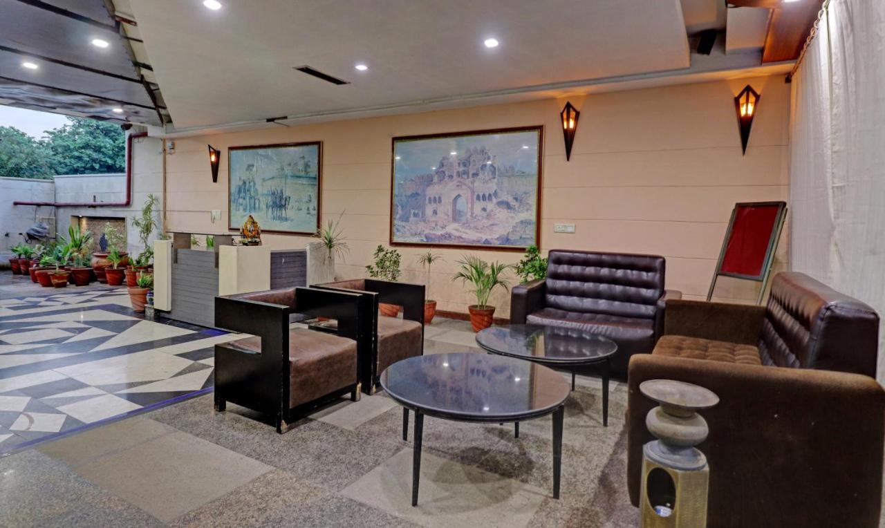 Itsy Hotels Hamlets Stay Noida Bagian luar foto