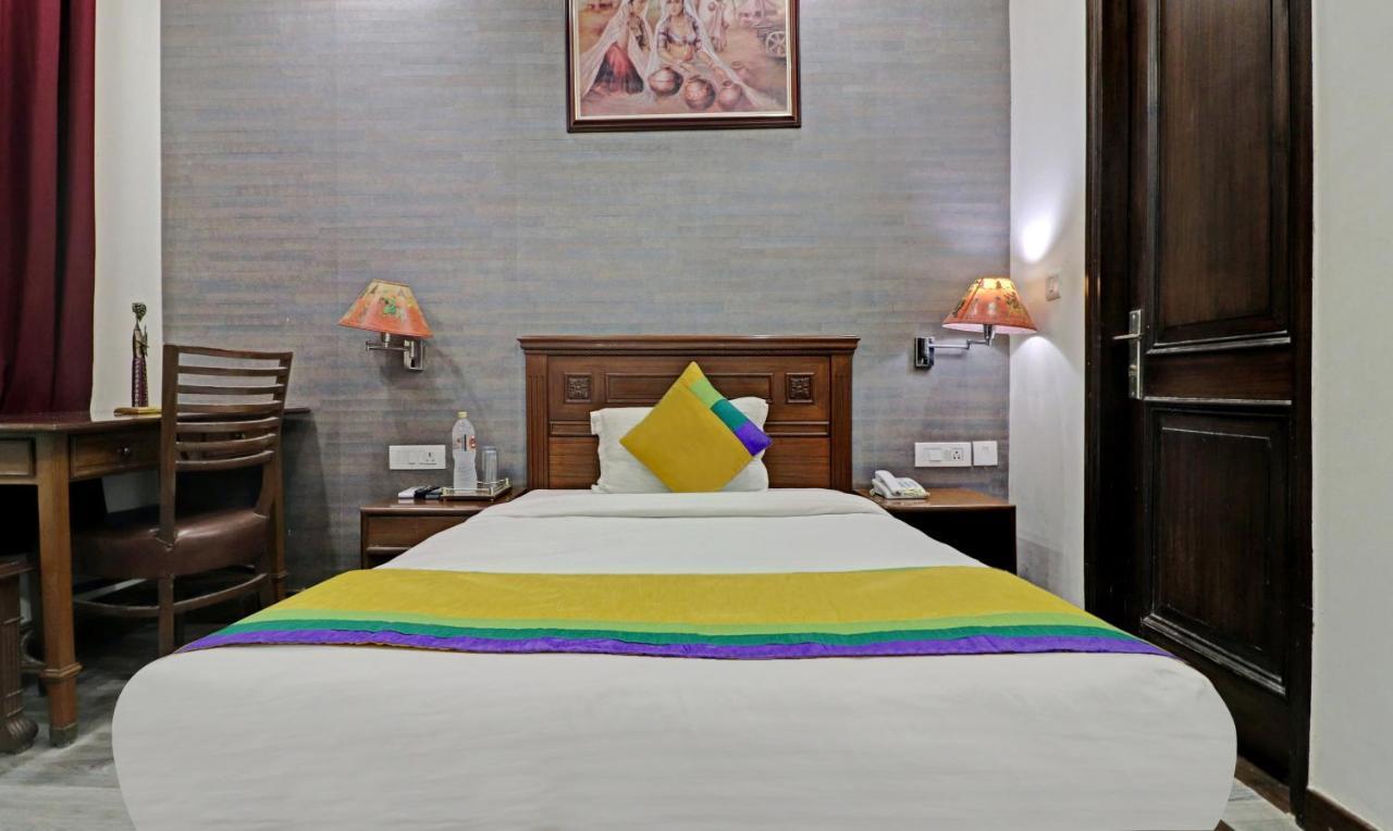 Itsy Hotels Hamlets Stay Noida Bagian luar foto