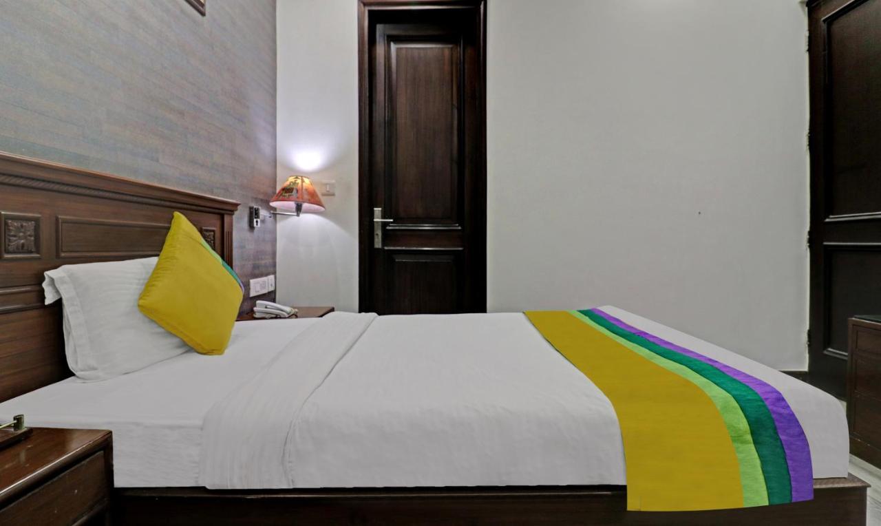 Itsy Hotels Hamlets Stay Noida Bagian luar foto