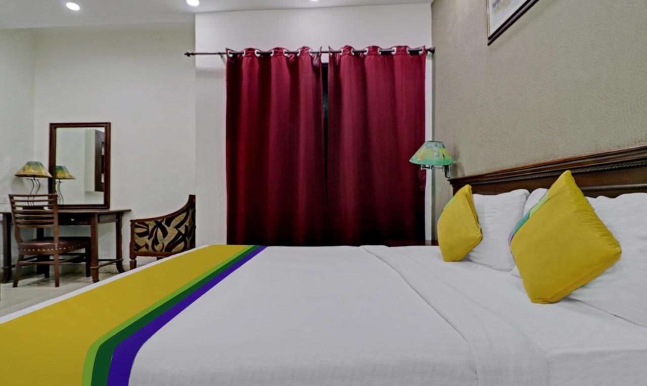 Itsy Hotels Hamlets Stay Noida Bagian luar foto